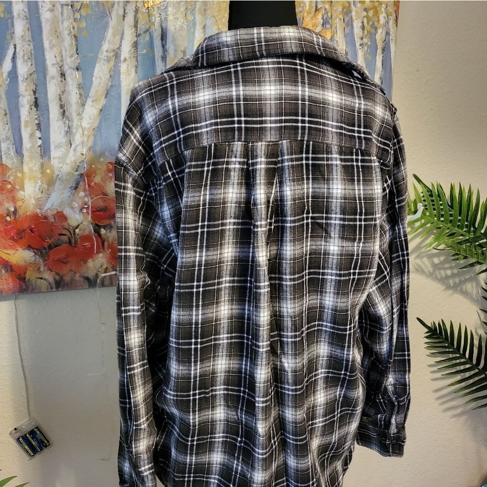 St. JOHNS BAY FLANNEL - Picture 2 of 3